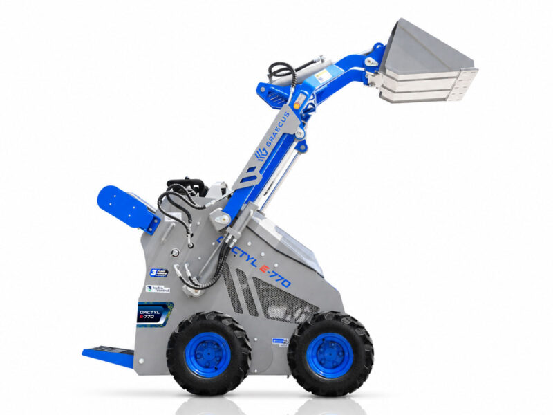 Mini Wheeled Loader with Ride-On Platform and Attachments for Professional Use | DACTYL-E770 - Image 11